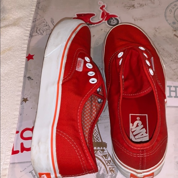 Vans - Picture 1 of 1